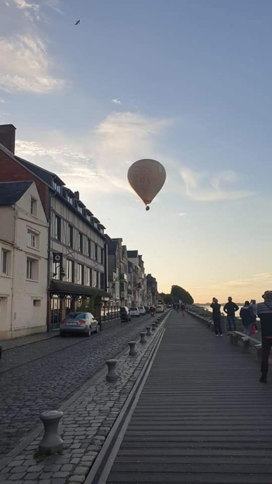 La Maison Lola Arrest Eksteriør billede